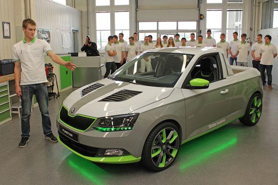  Skoda Fabia FUNstar Pikup 2015 года  (фото 9 из 24)